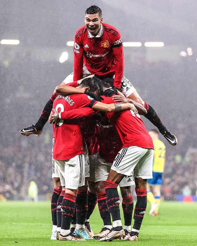 求重塑其在 求重塑其在