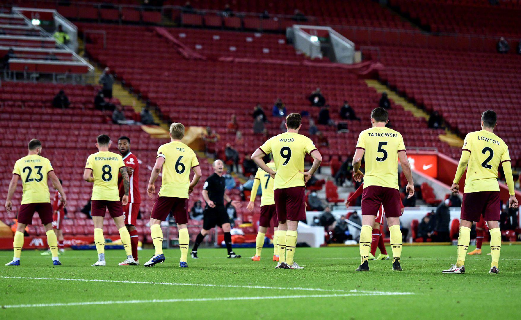 了队友的站 了队友的站